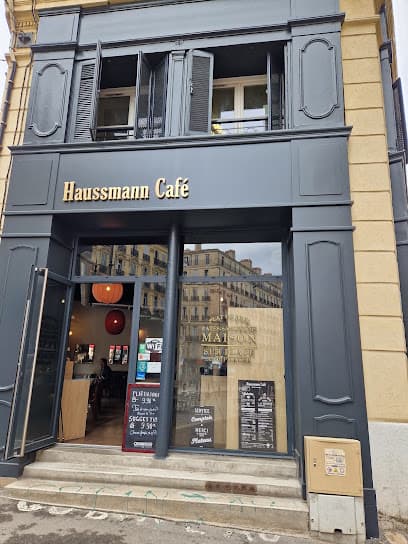 Haussmann Café