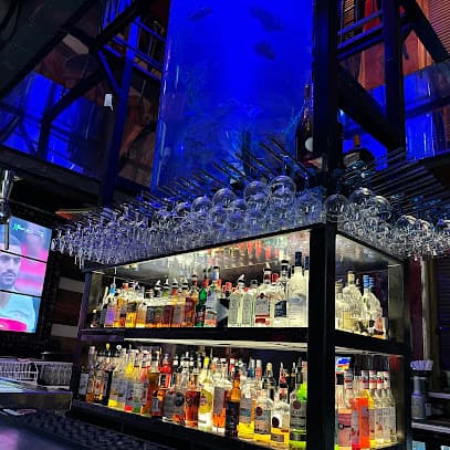 PEARLS PUB MARSEILLE