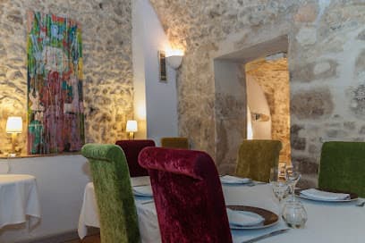 Restaurant LES CAVES HENRI IV